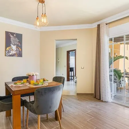 Luxury Villa With Sea View, Heated Pool Arona  Buitenkant foto