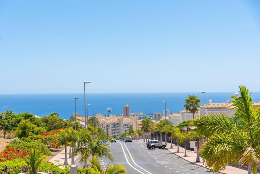 Luxury With Sea View, Heated Pool * Arona (Tenerife)